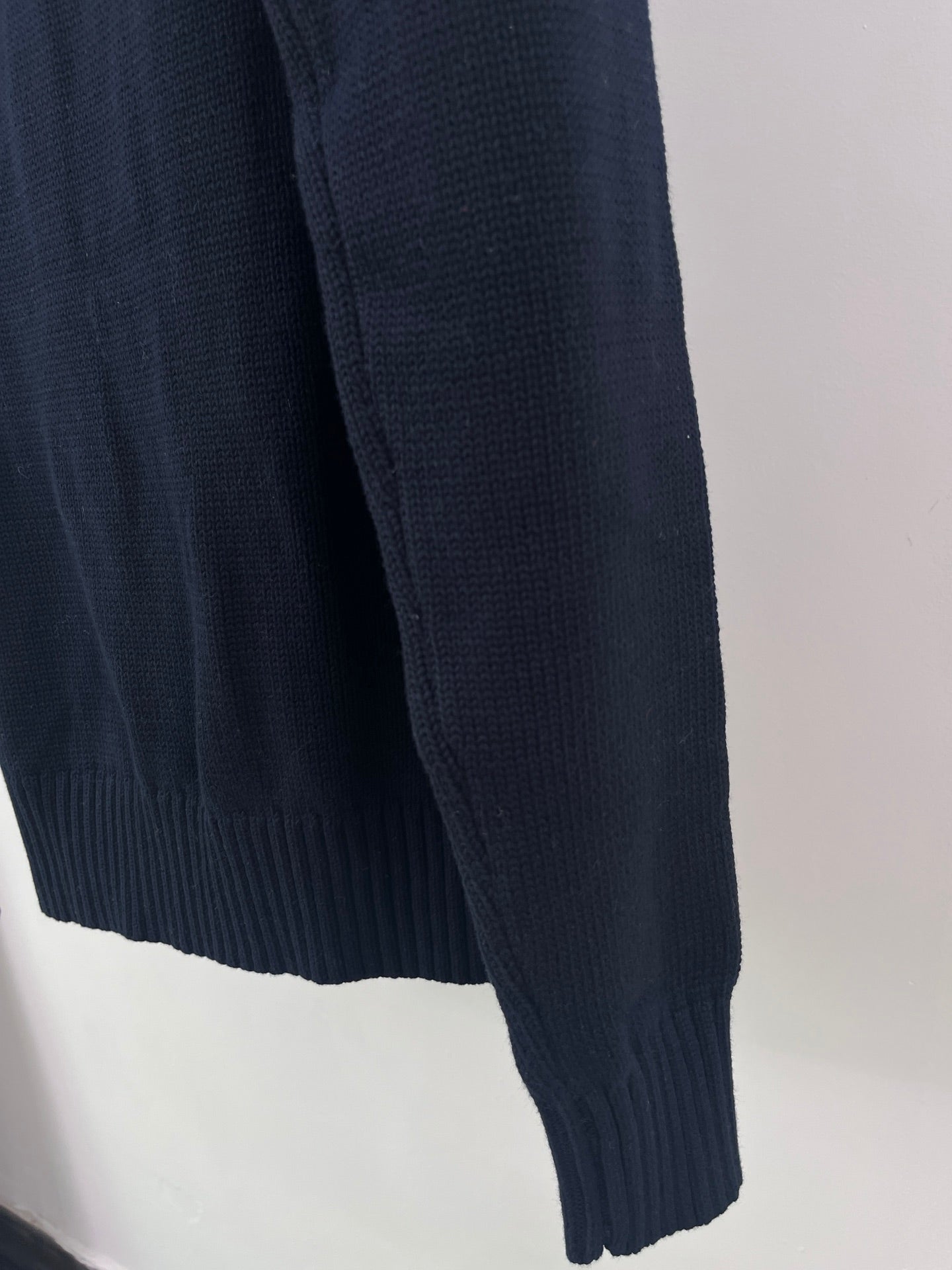 Ralph Laur** Bear Heavy Embroidery Knitted Pullover Rolled Collar Long Sleeve Sweater Women Navy Blue