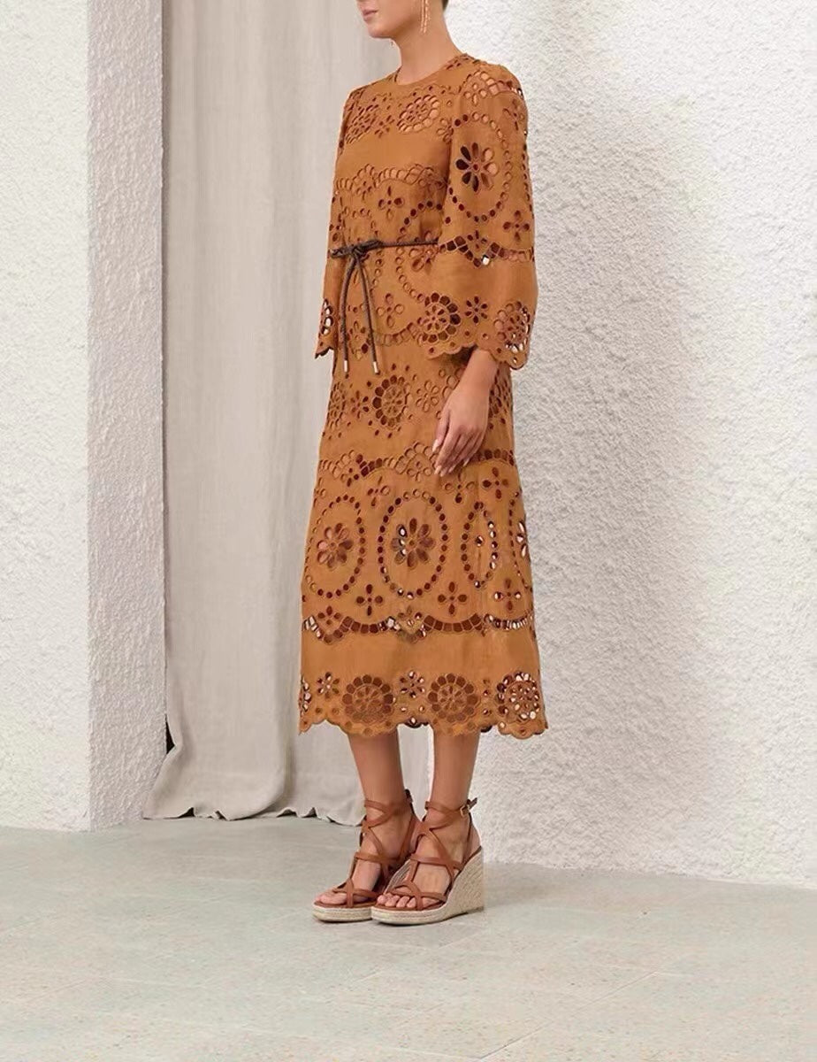 ZIM**** New hollow embroidered flower tie waist long-sleeved dress, coffee color, with suspender lining