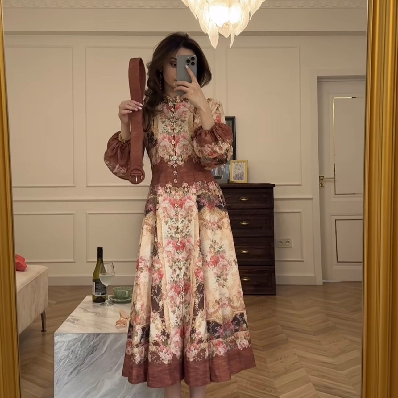 ZIM**** new retro floral prints, customized buttons with various flower patterns, stand-up collar, waisted lantern long-sleeved dress with belt,