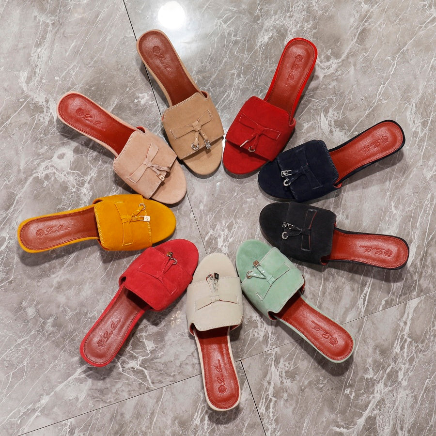 LORO PI***  mid-heel slippers.