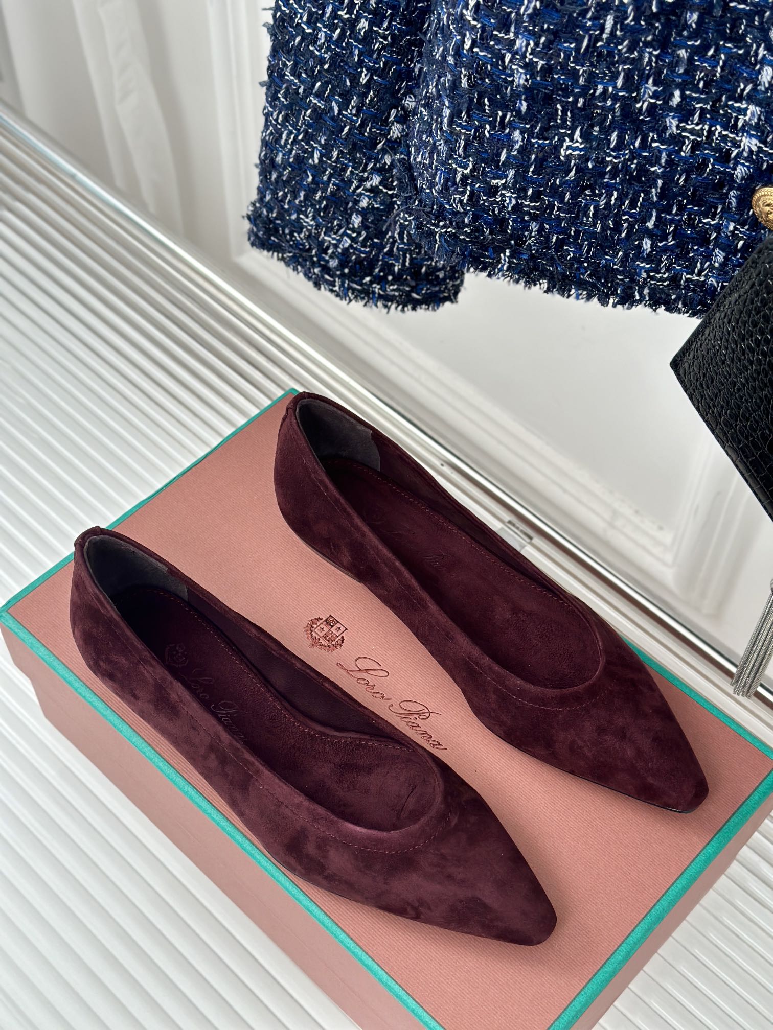 Loro Pia**/ Beautiful retro witch flat shoes top quality 1:1 VIP