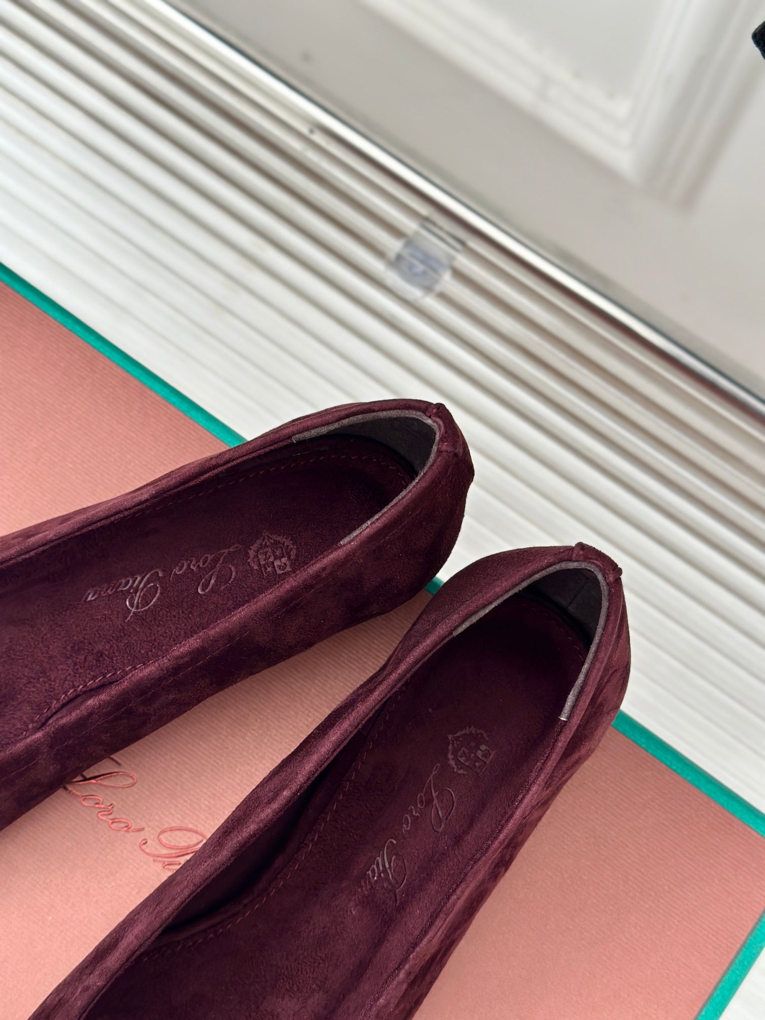 Loro Pia**/ Beautiful retro witch flat shoes top quality 1:1 VIP