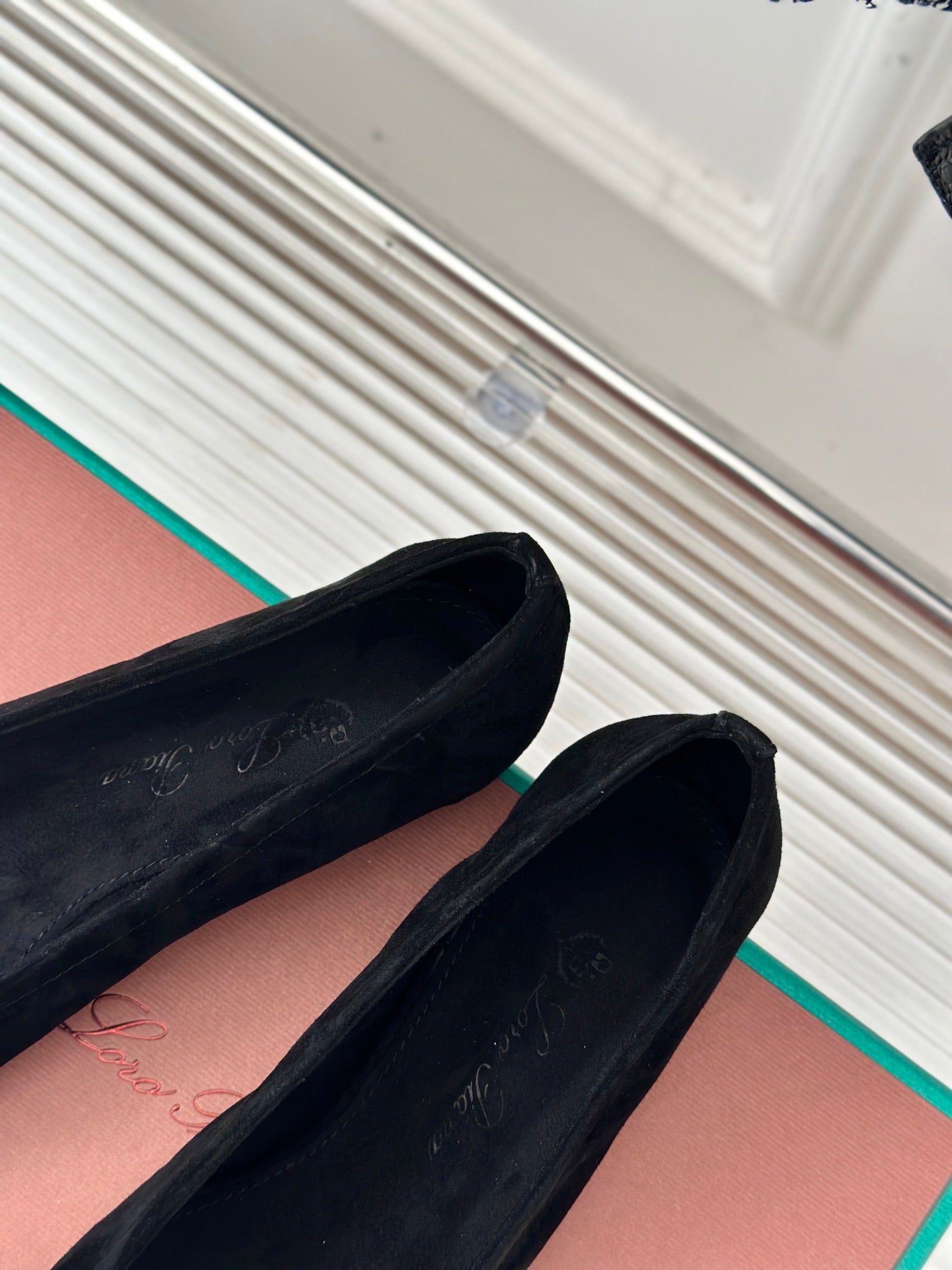 Loro Pia**/ Beautiful retro witch flat shoes top quality 1:1 VIP