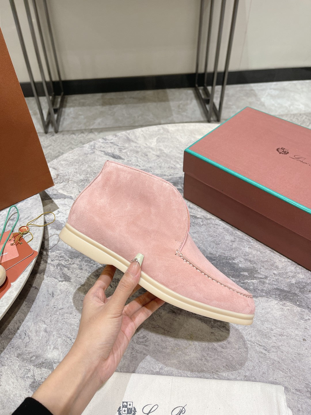 Loro Pia**/ Top quality classic British style tassel flat loafers VIP1:1