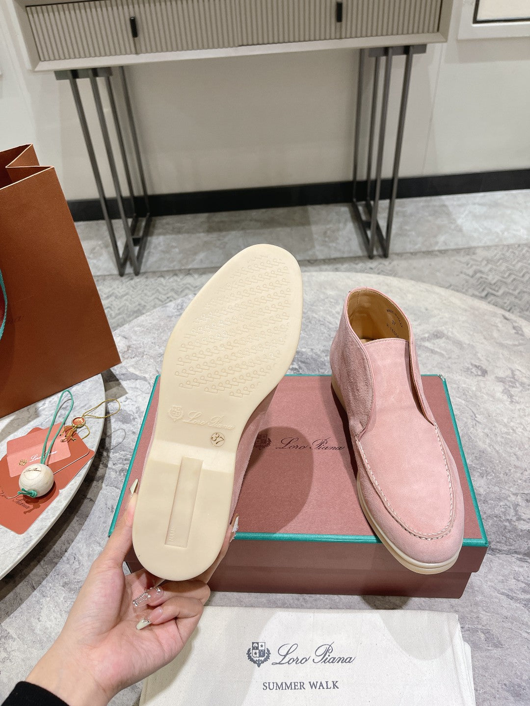 Loro Pia**/ Top quality classic British style tassel flat loafers VIP1:1