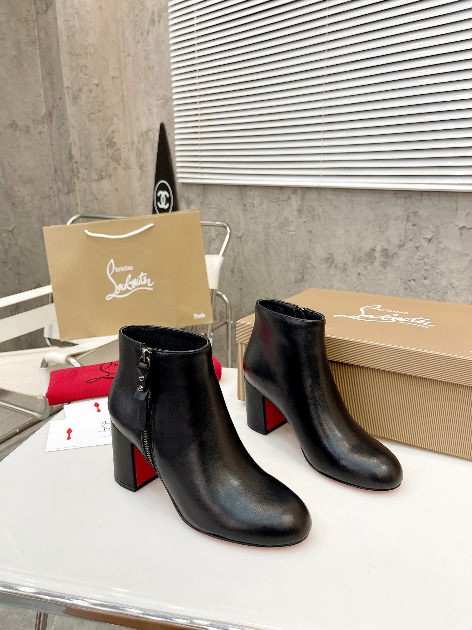 Christi** Loubout** boots vip1:1