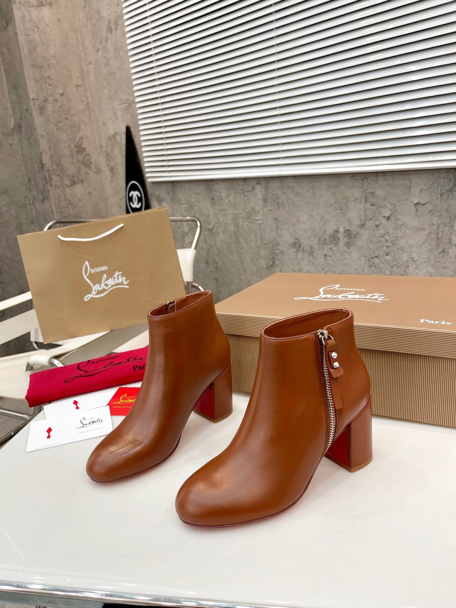 Christi** Loubout** boots vip1:1