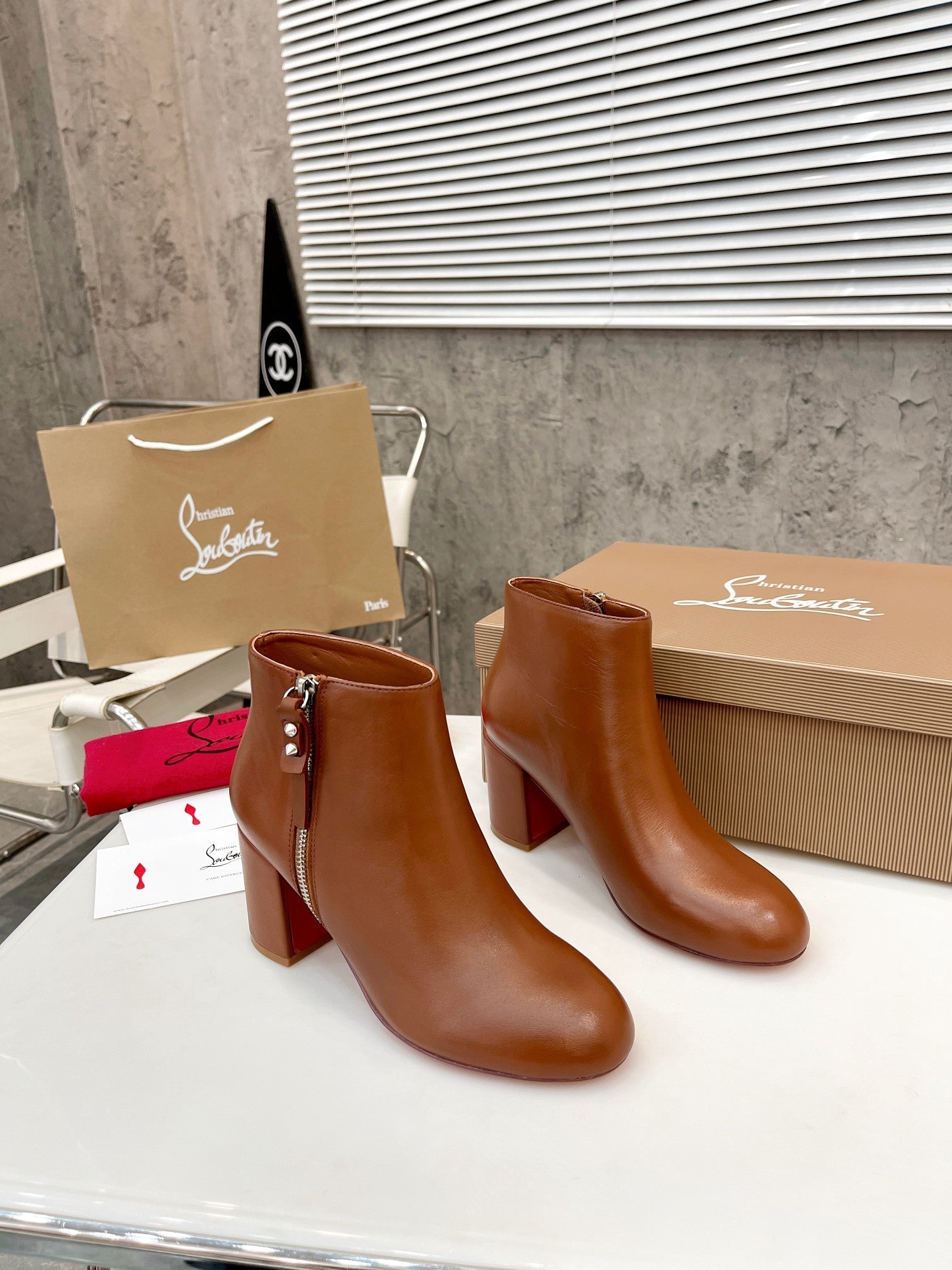 Christi** Loubout** boots vip1:1