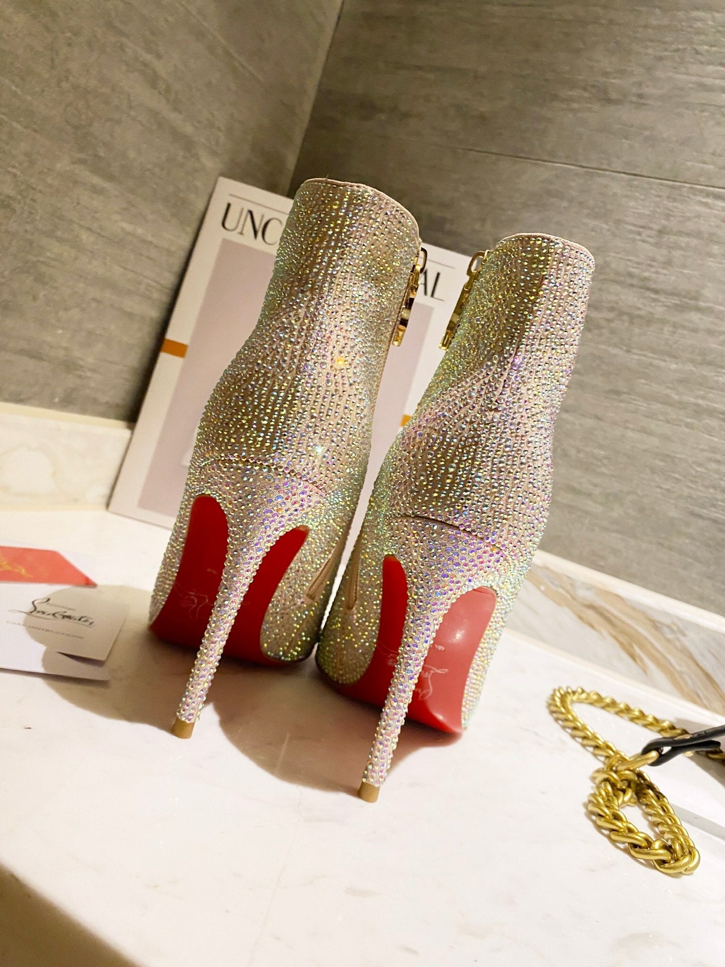 Christi** Loubout** new full diamond VIP1:1