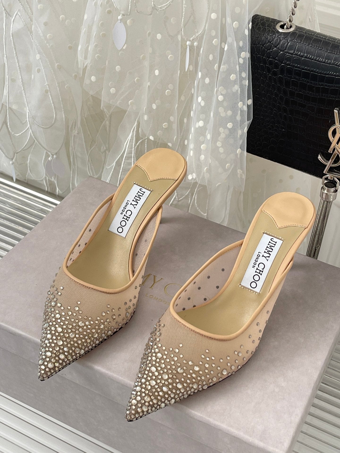 Jim** Cho* rhinestone high heels VIP1:1