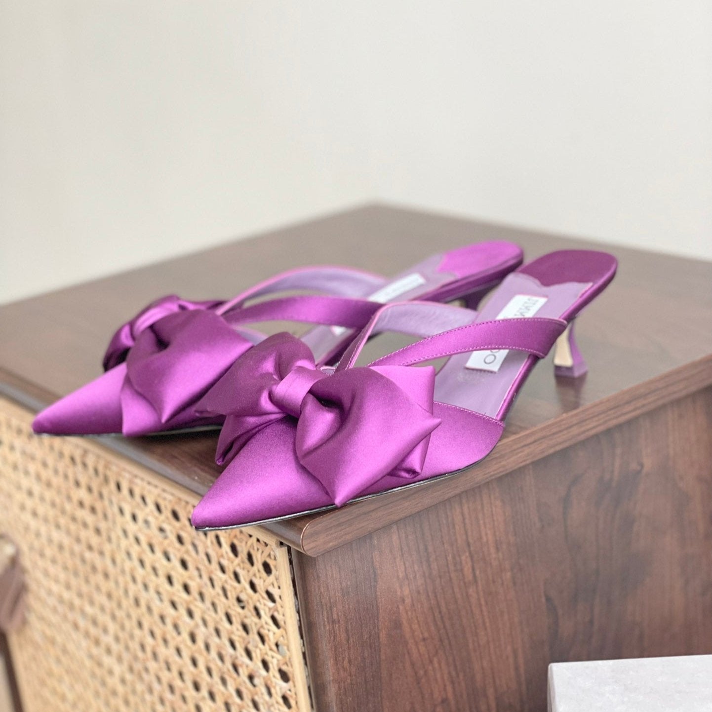 Jim** Cho* Mules VIP1:1