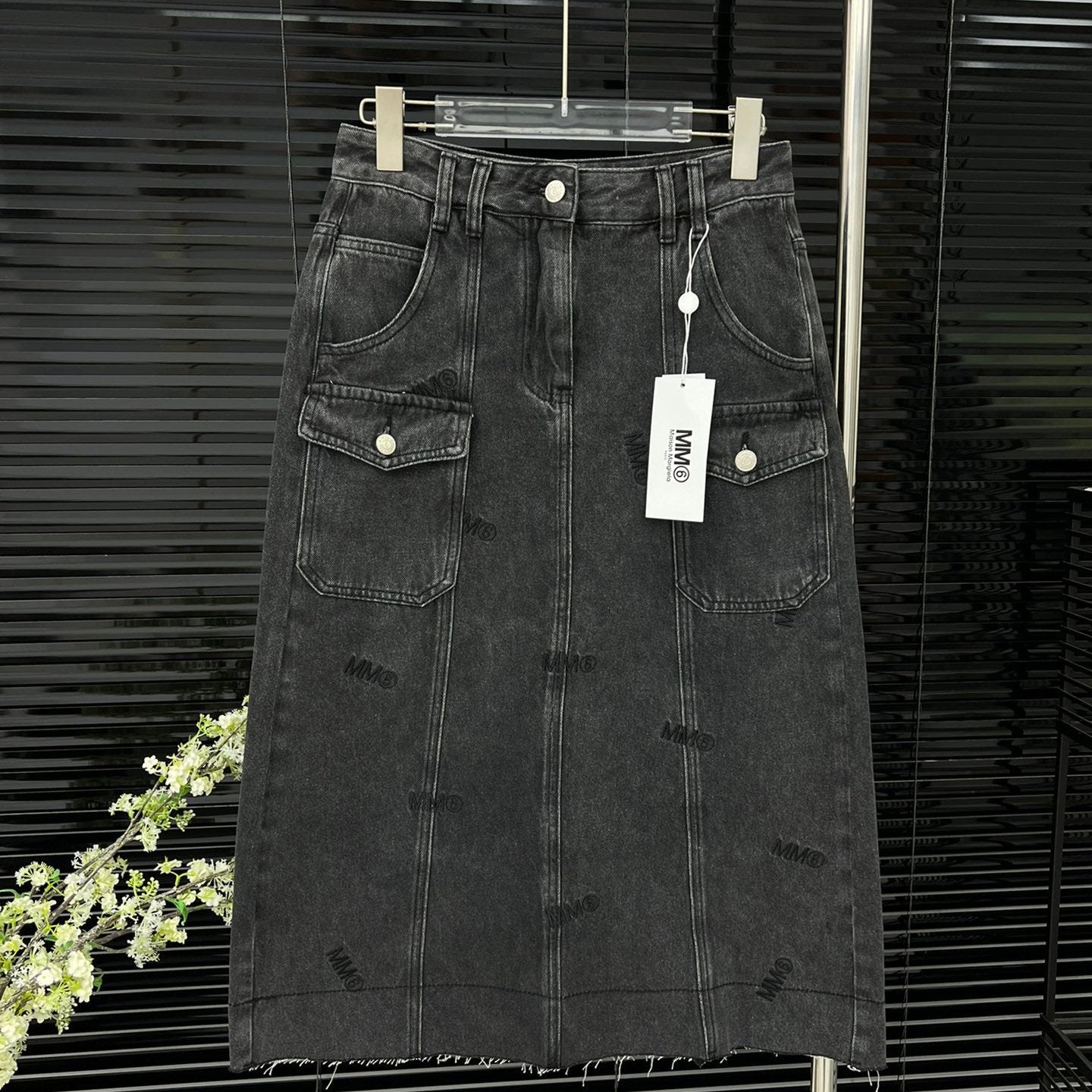 MM6 embroidered number skirt