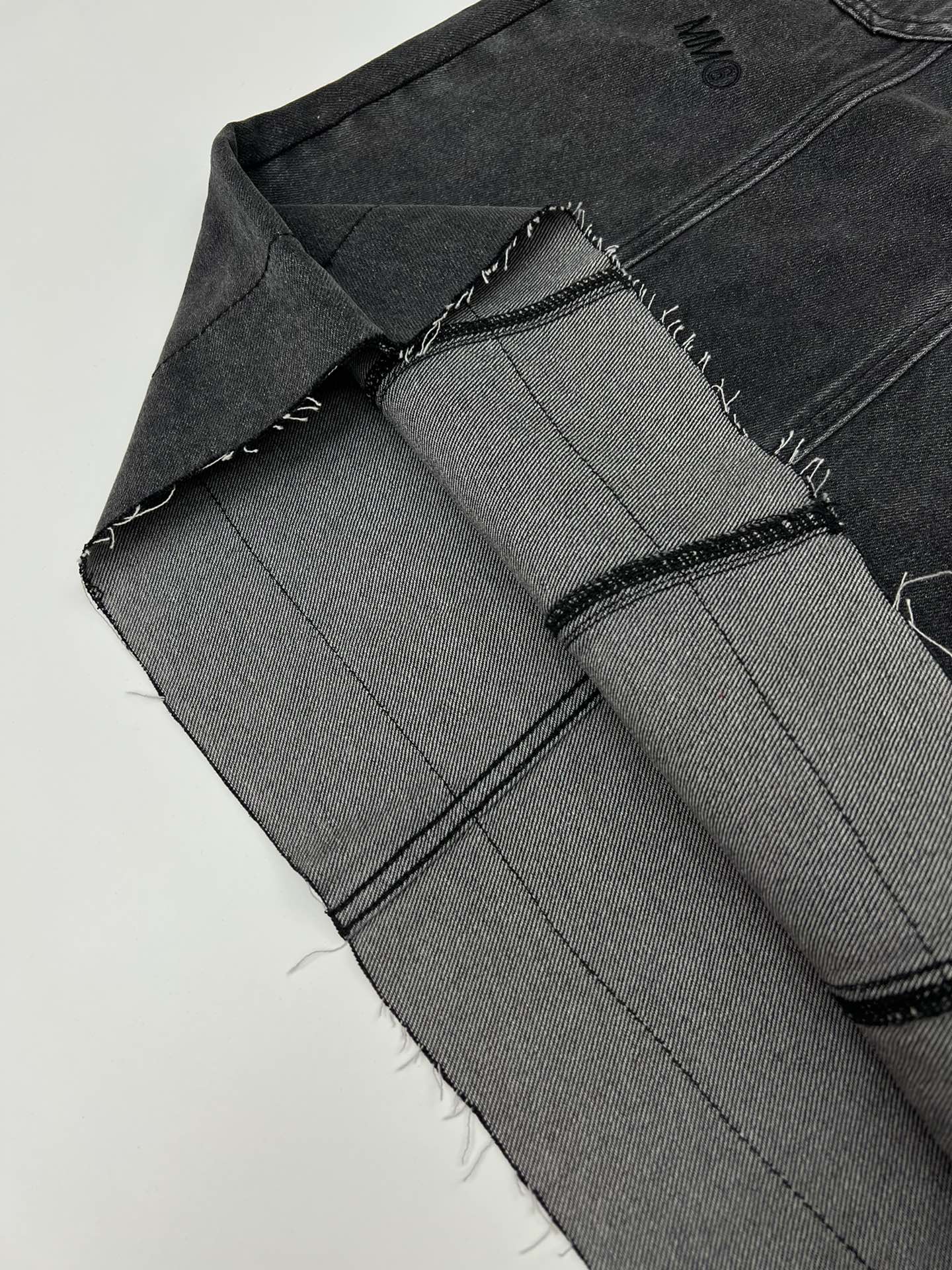 MM6 embroidered number skirt