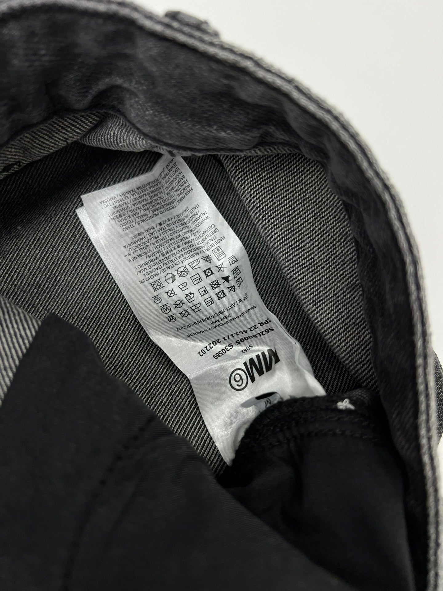 MM6 embroidered number skirt