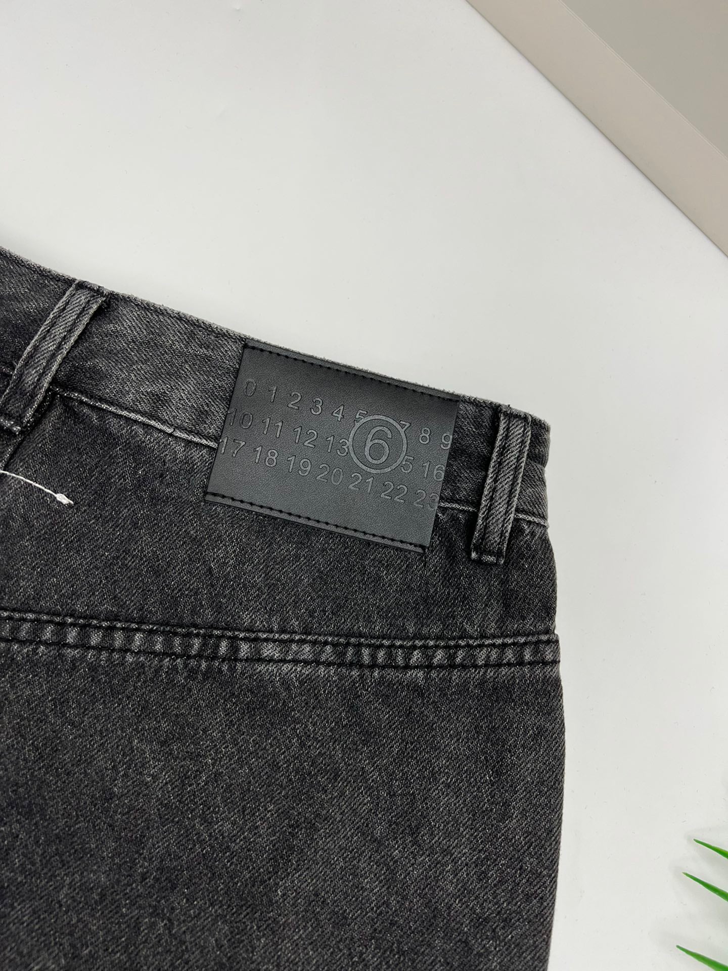 MM6 embroidered number skirt