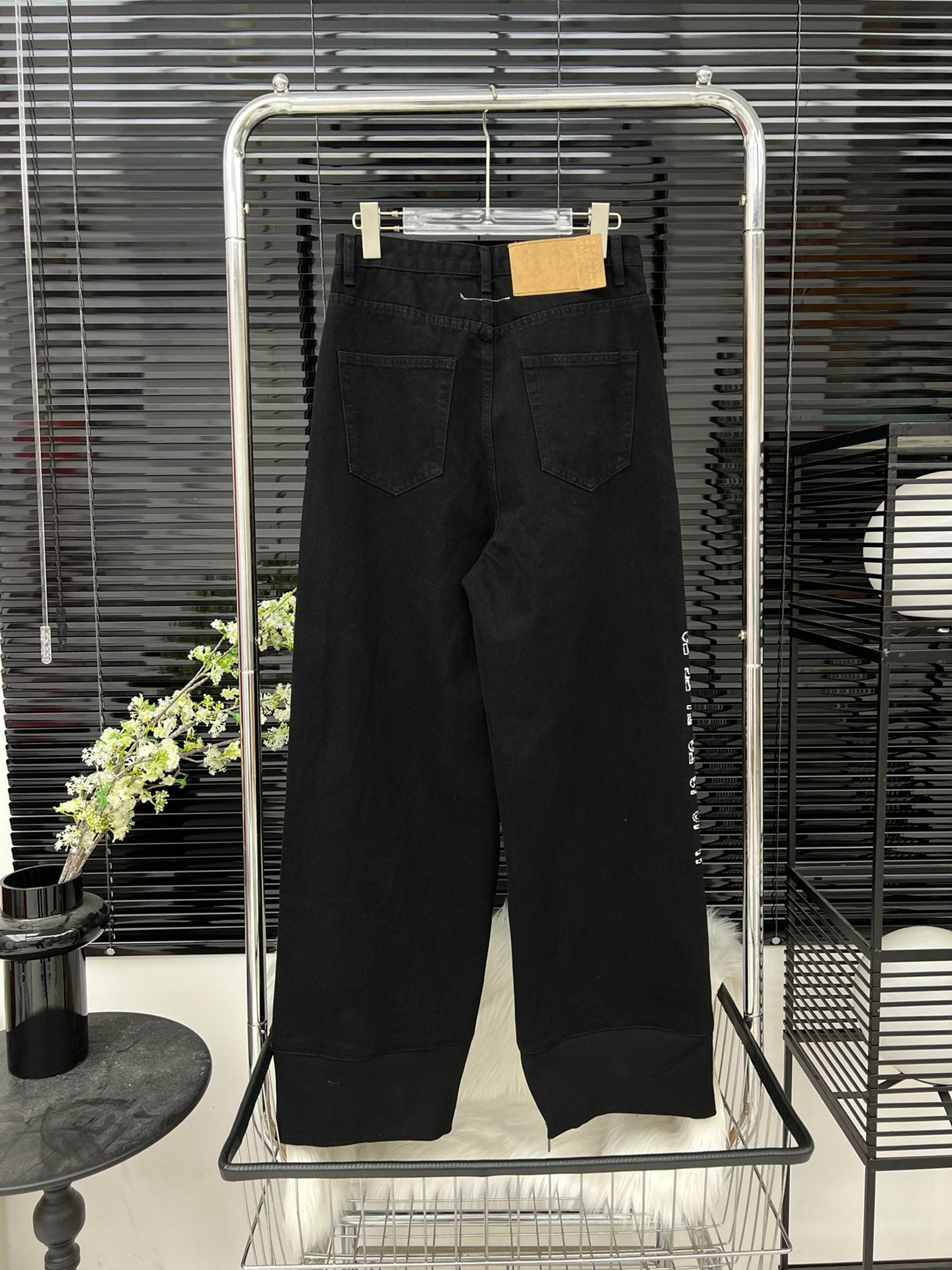 MM6 side printed letter patchwork trousers