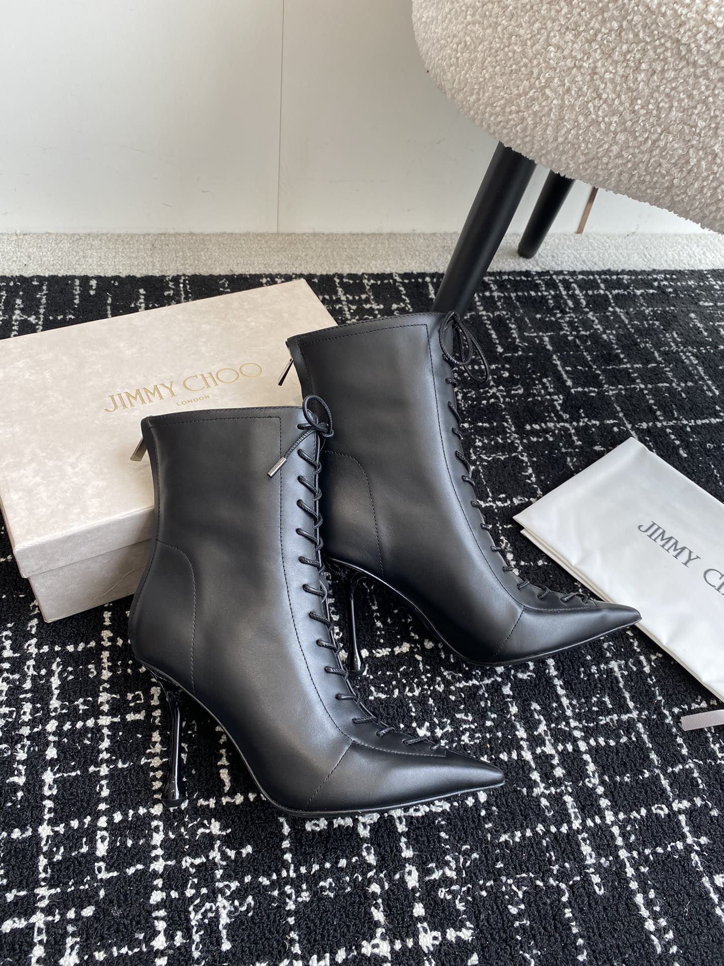 JIMMY CH**VIP1:1 Early Autumn new simple pointed calfskin high-heeled ankle boots