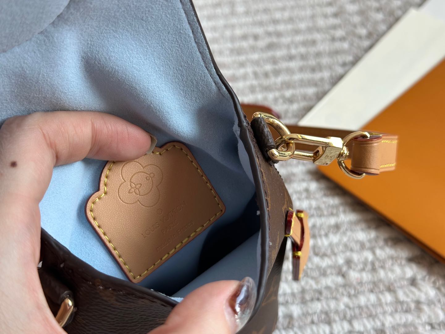 Christmas Limited Edition Vivian Mobile Phone Bag