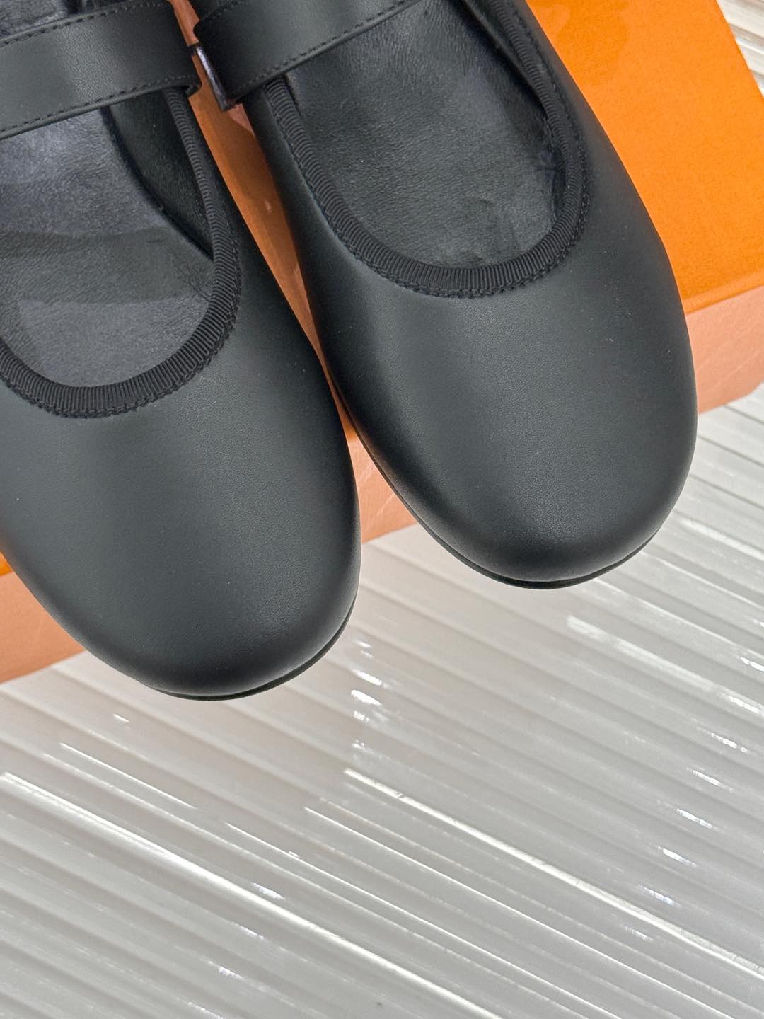 Mary Jane shoes l*v*｜VIP1:1