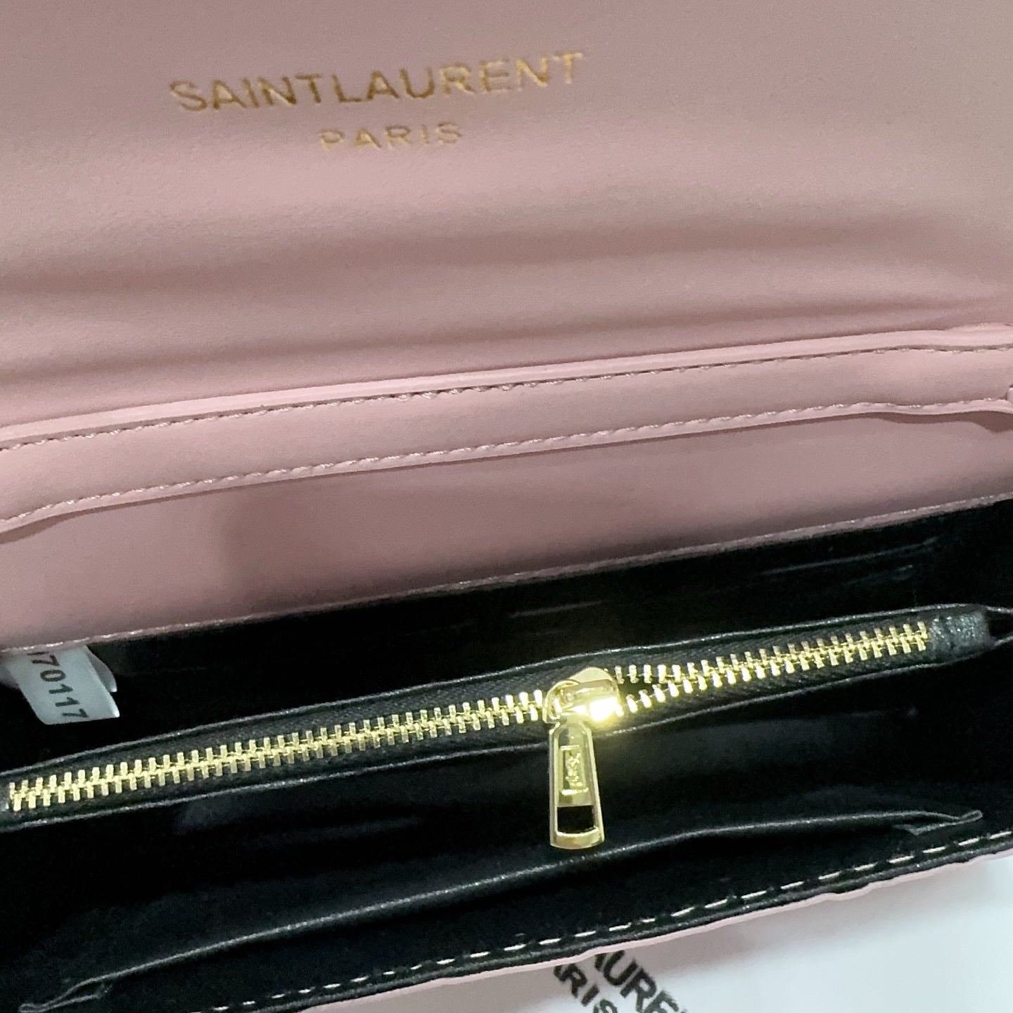Classic and simple chain bag