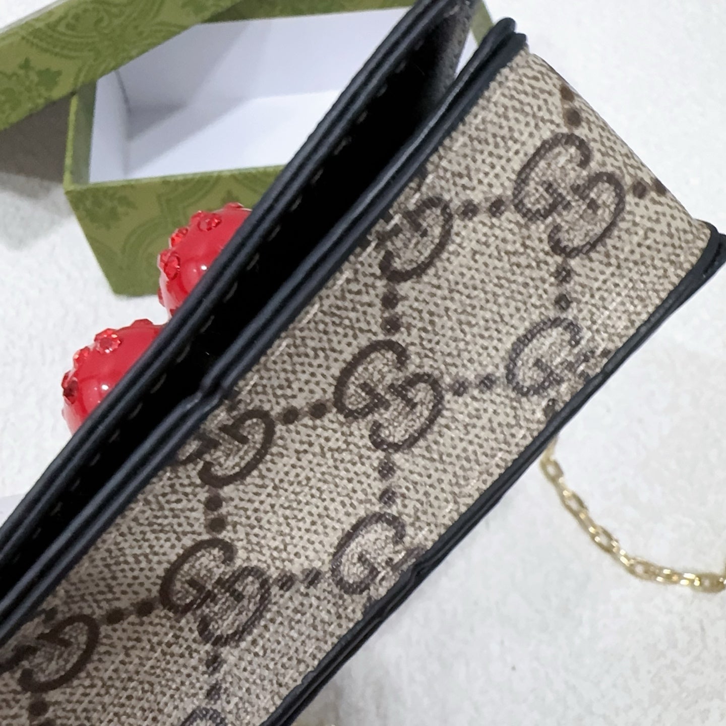 Classic canvas crossbody bag