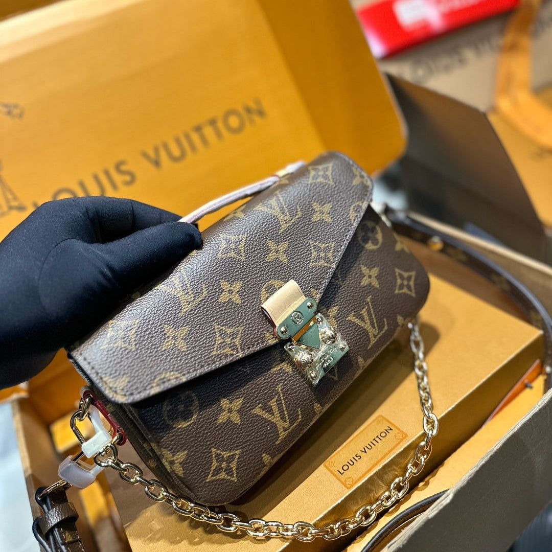 New messenger bag