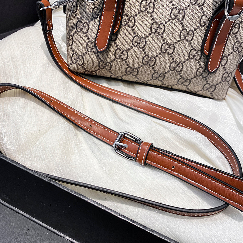 Stylish and luxurious handbag