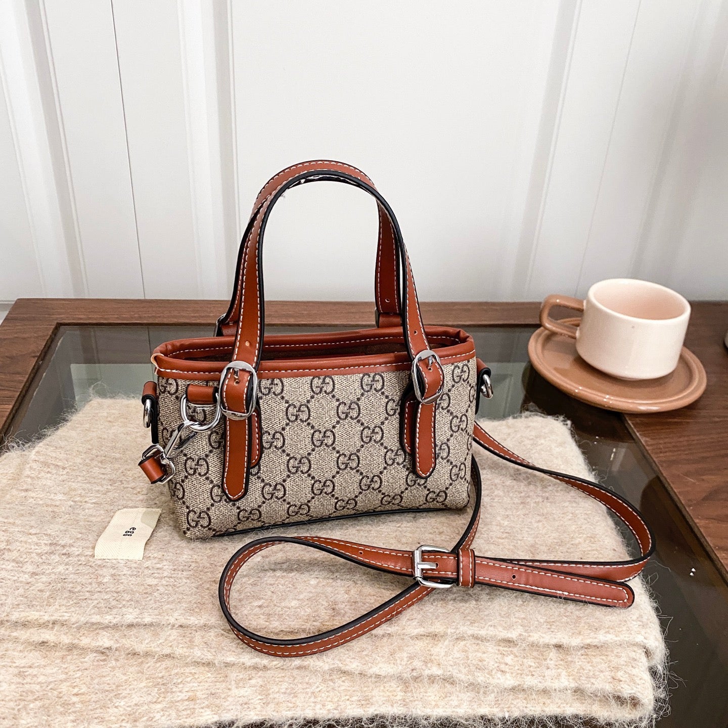 Stylish and luxurious handbag