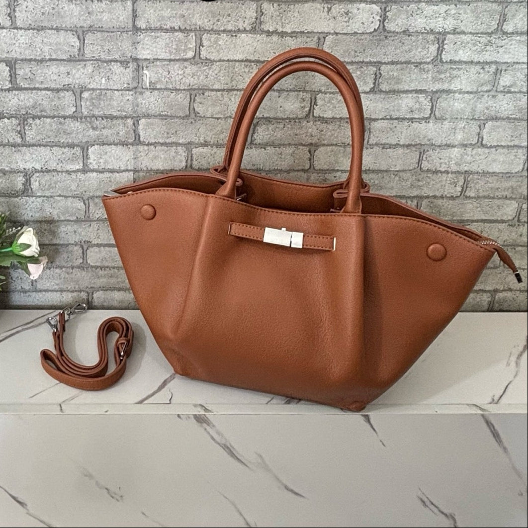 New stylish and minimalist tote bag