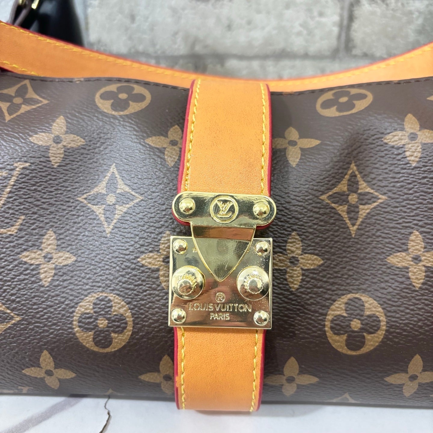 New classic monogram handbag