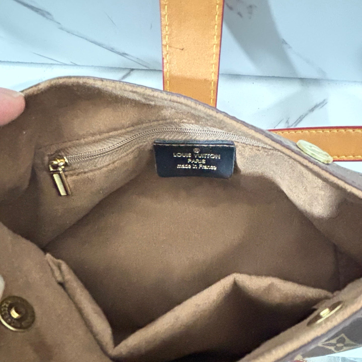 New classic monogram handbag