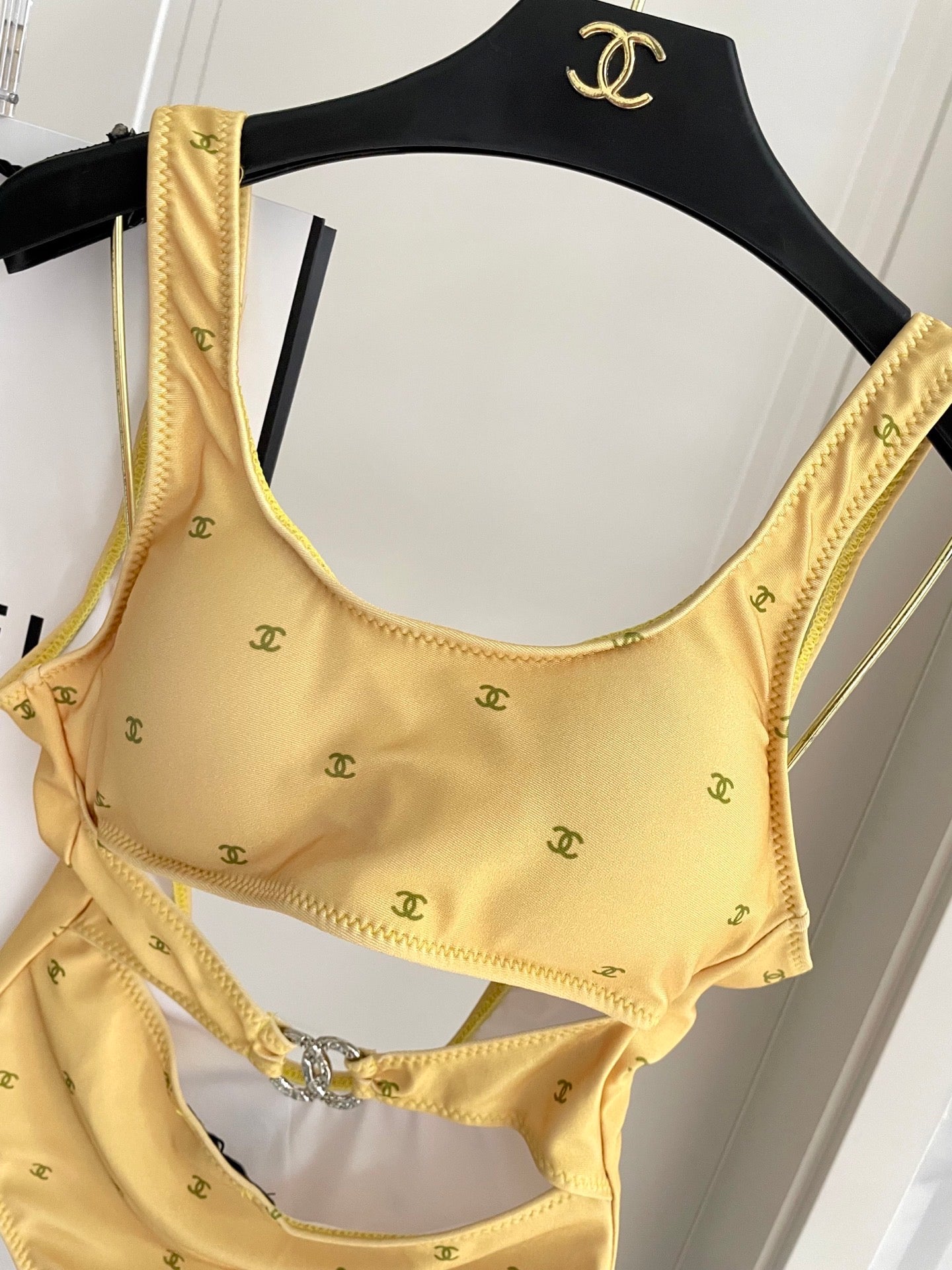 Figure-flattering, height-enhancing one-piece swimsuit