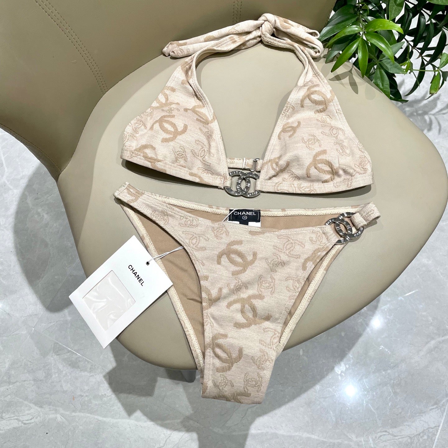 New two-piece swimsuit