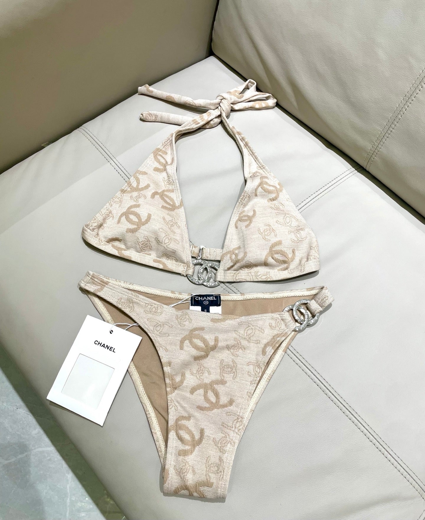 New two-piece swimsuit