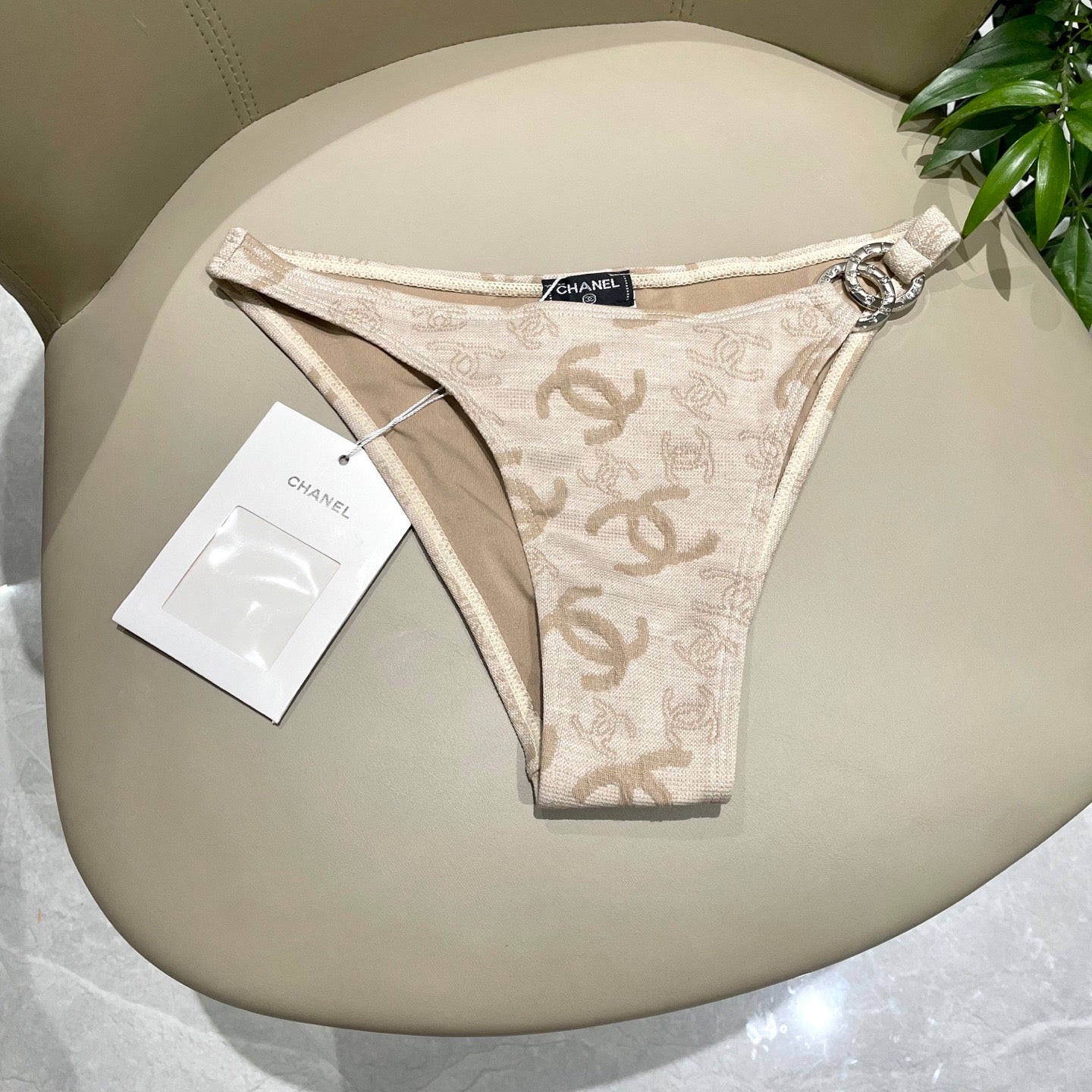 New two-piece swimsuit