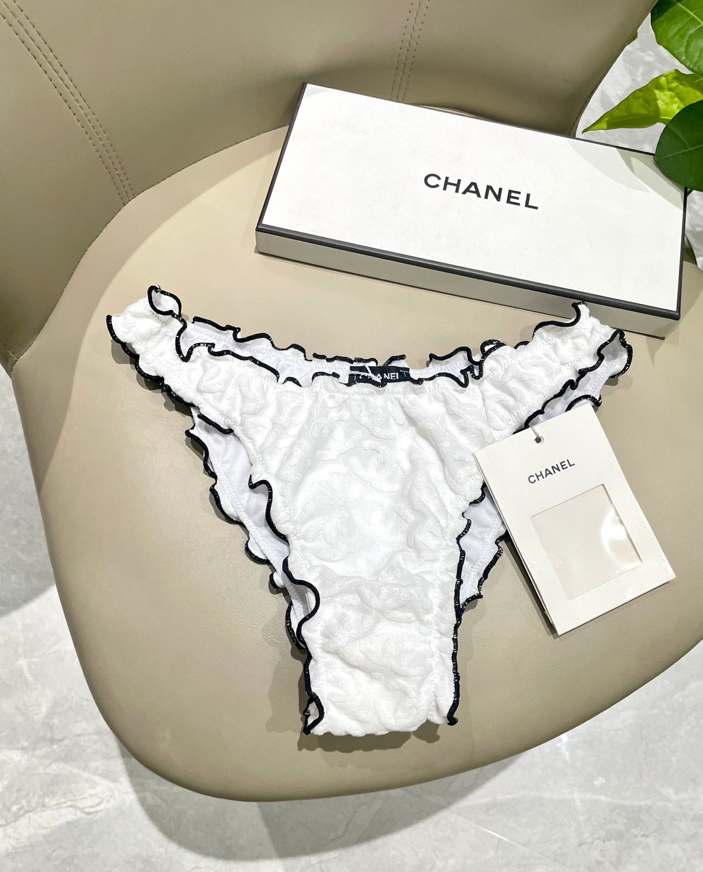 New, stunning bikinis