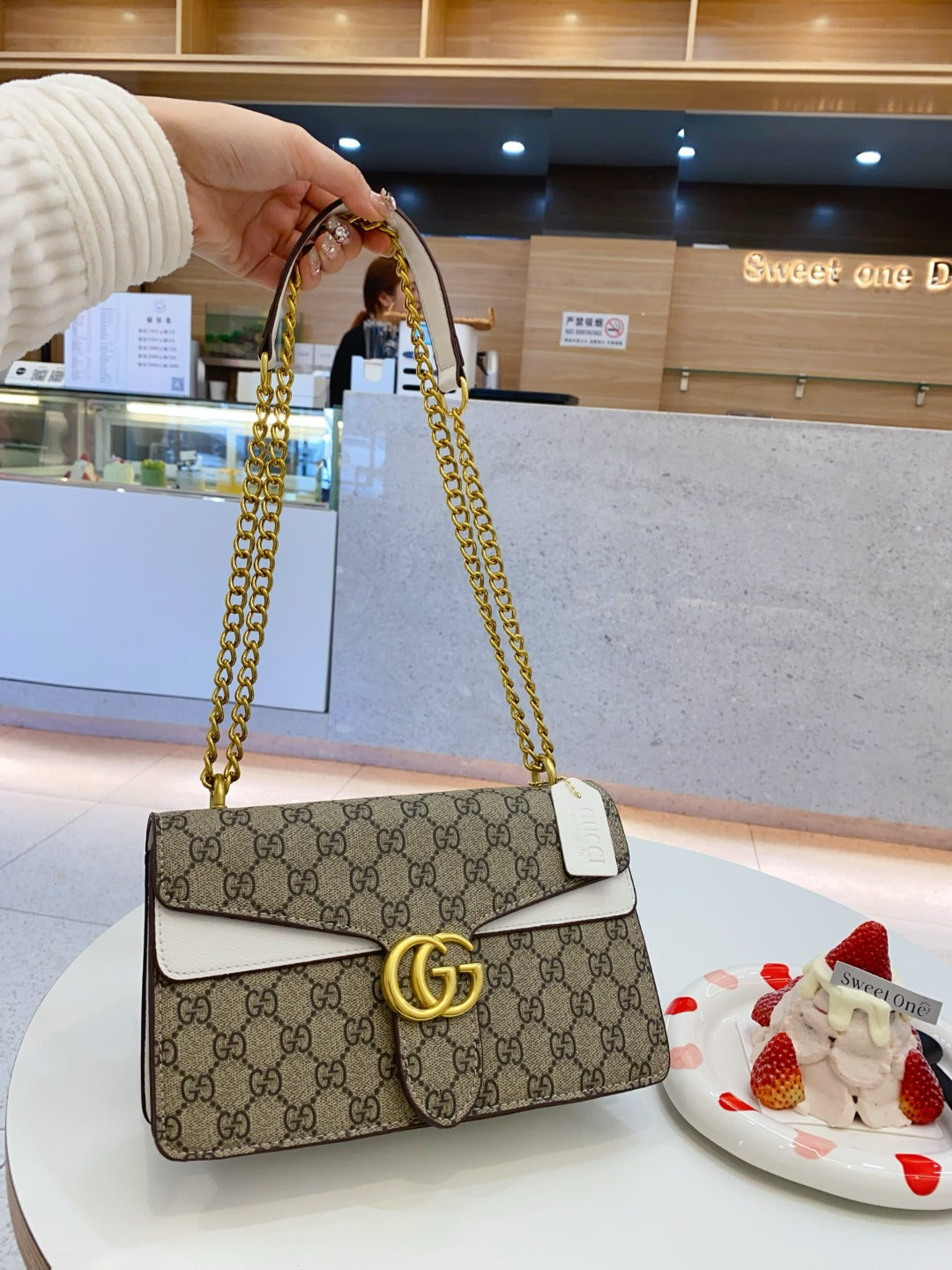 New classic Dionysus bag
