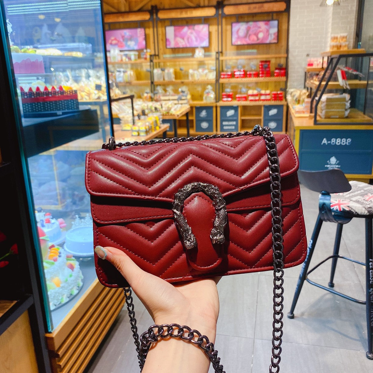 New classic Dionysus bag
