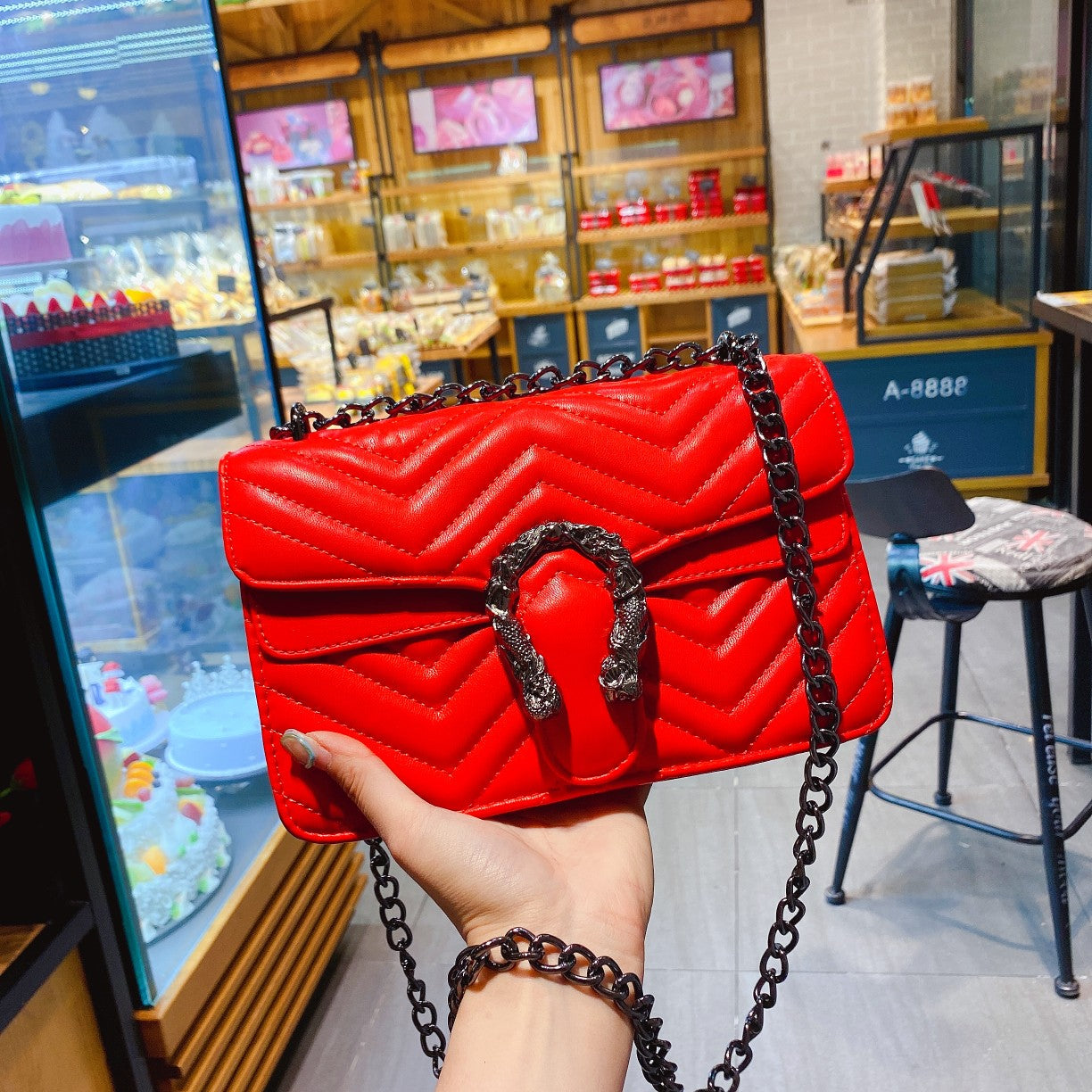 New classic Dionysus bag