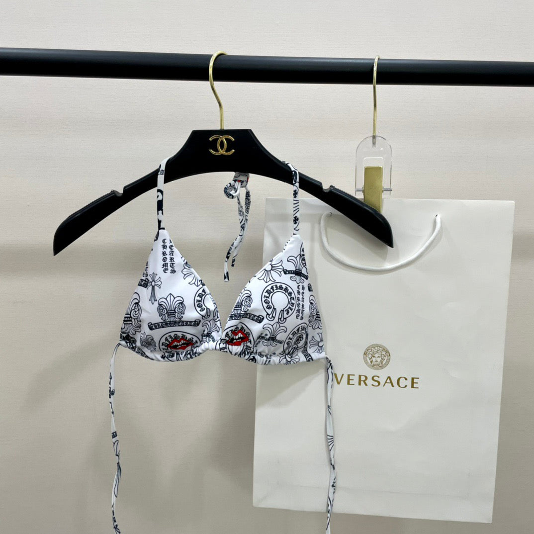 Simple and stylish swimsuit