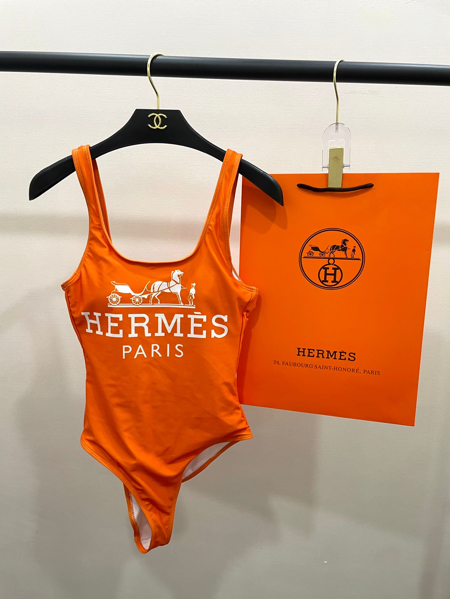 New versatile one-piece swimsuit