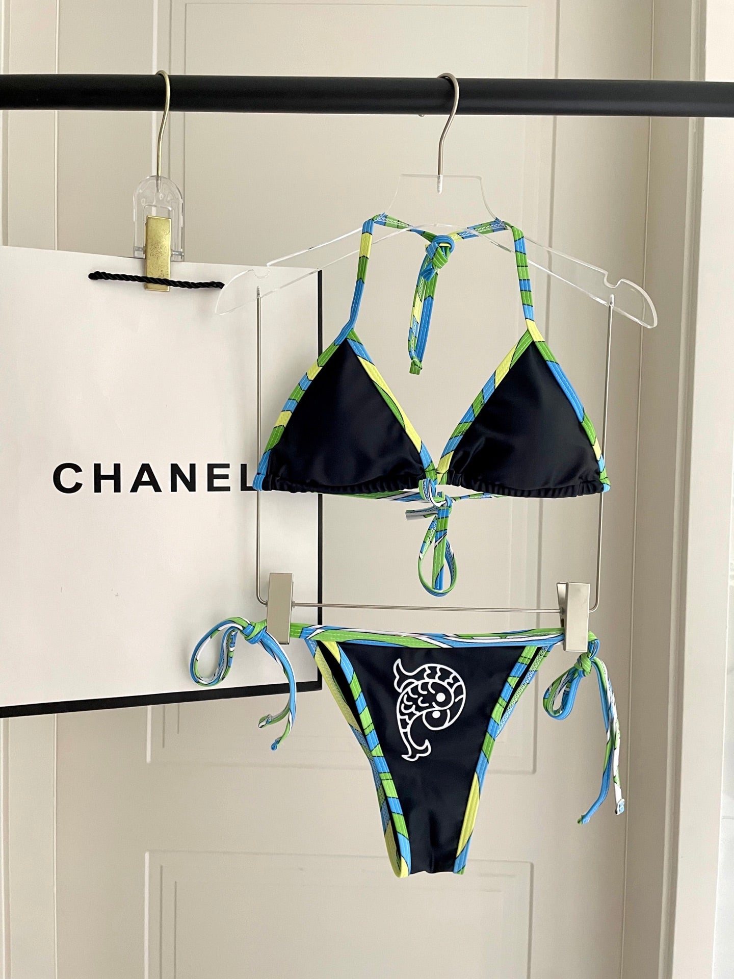 Classic bikini