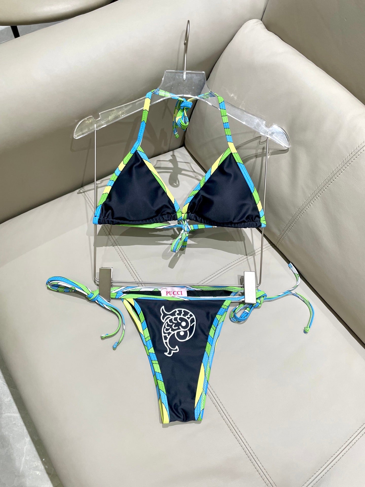 Classic bikini