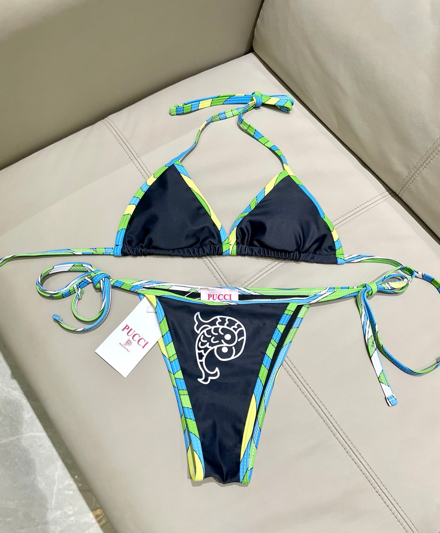 Classic bikini