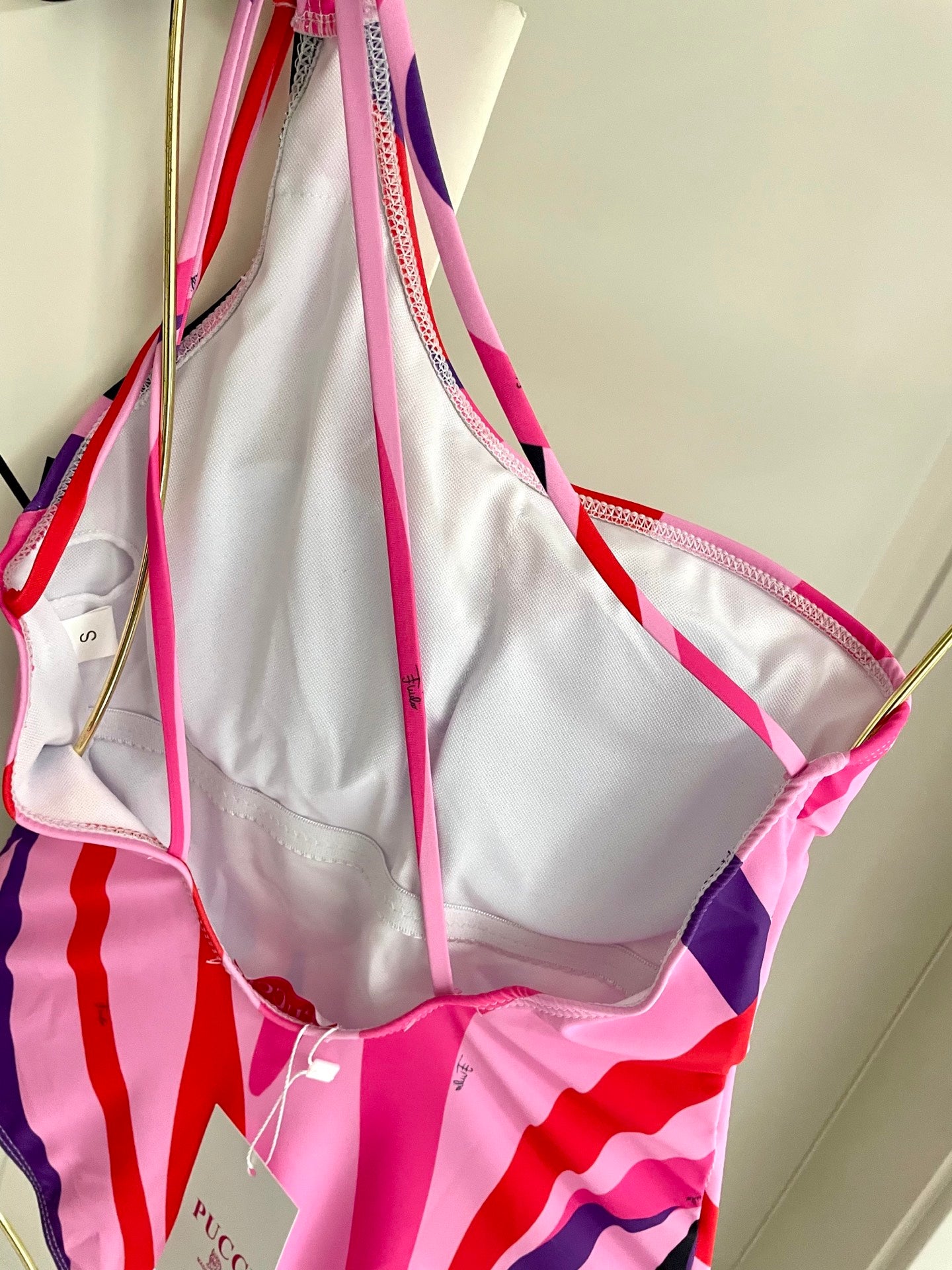New one-piece swimsuit