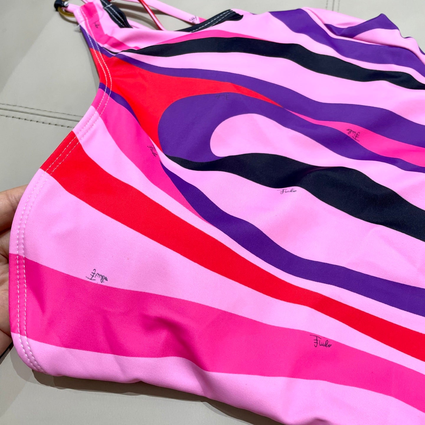 New one-piece swimsuit