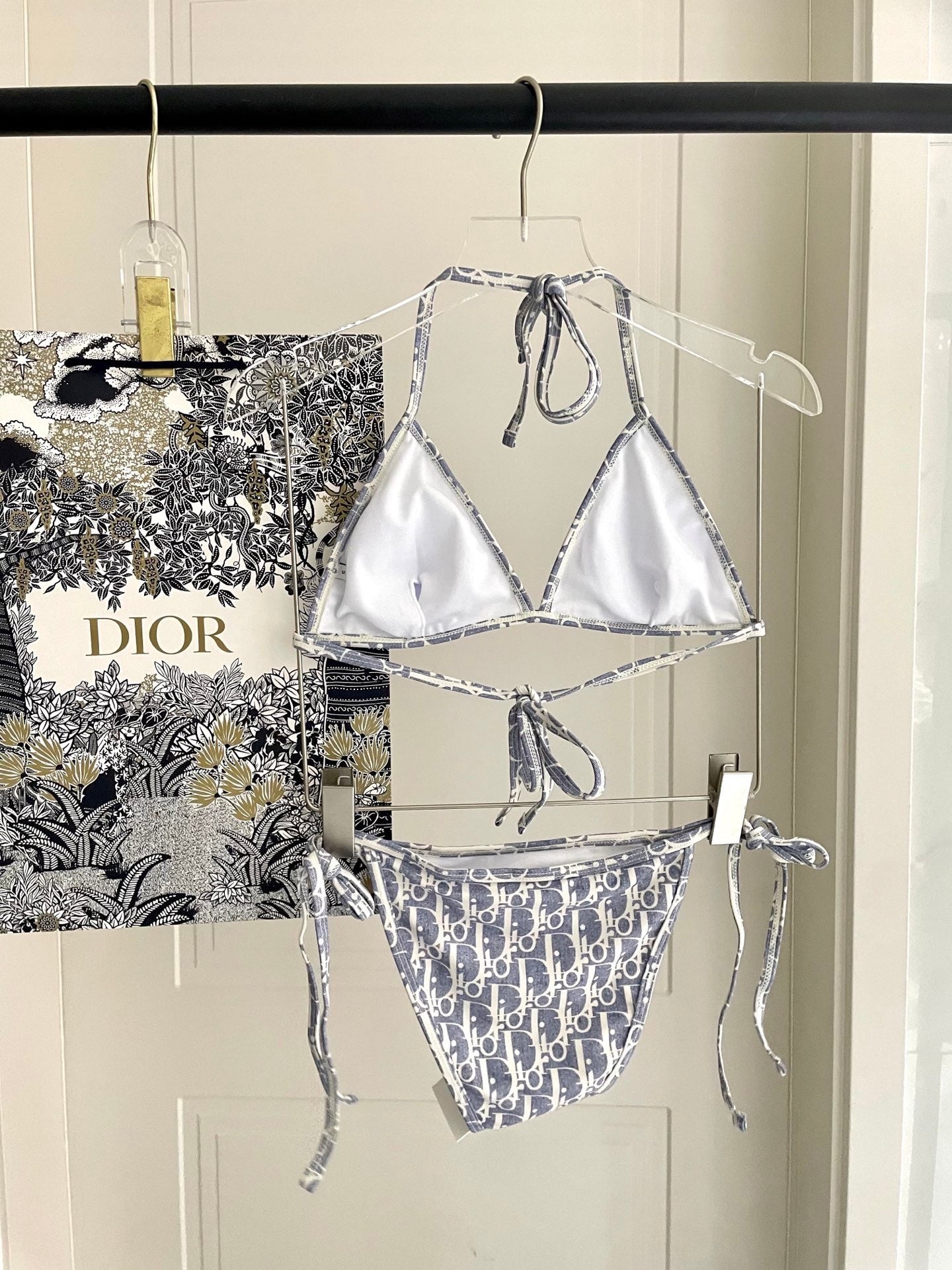 Three-piece swimsuit