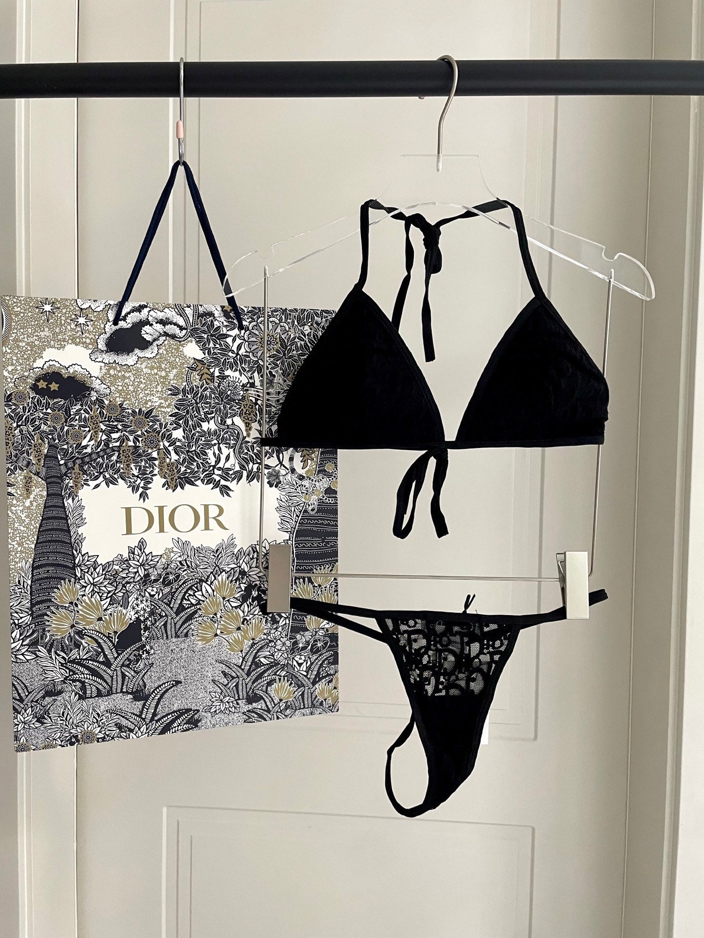 Two-piece bikini thong