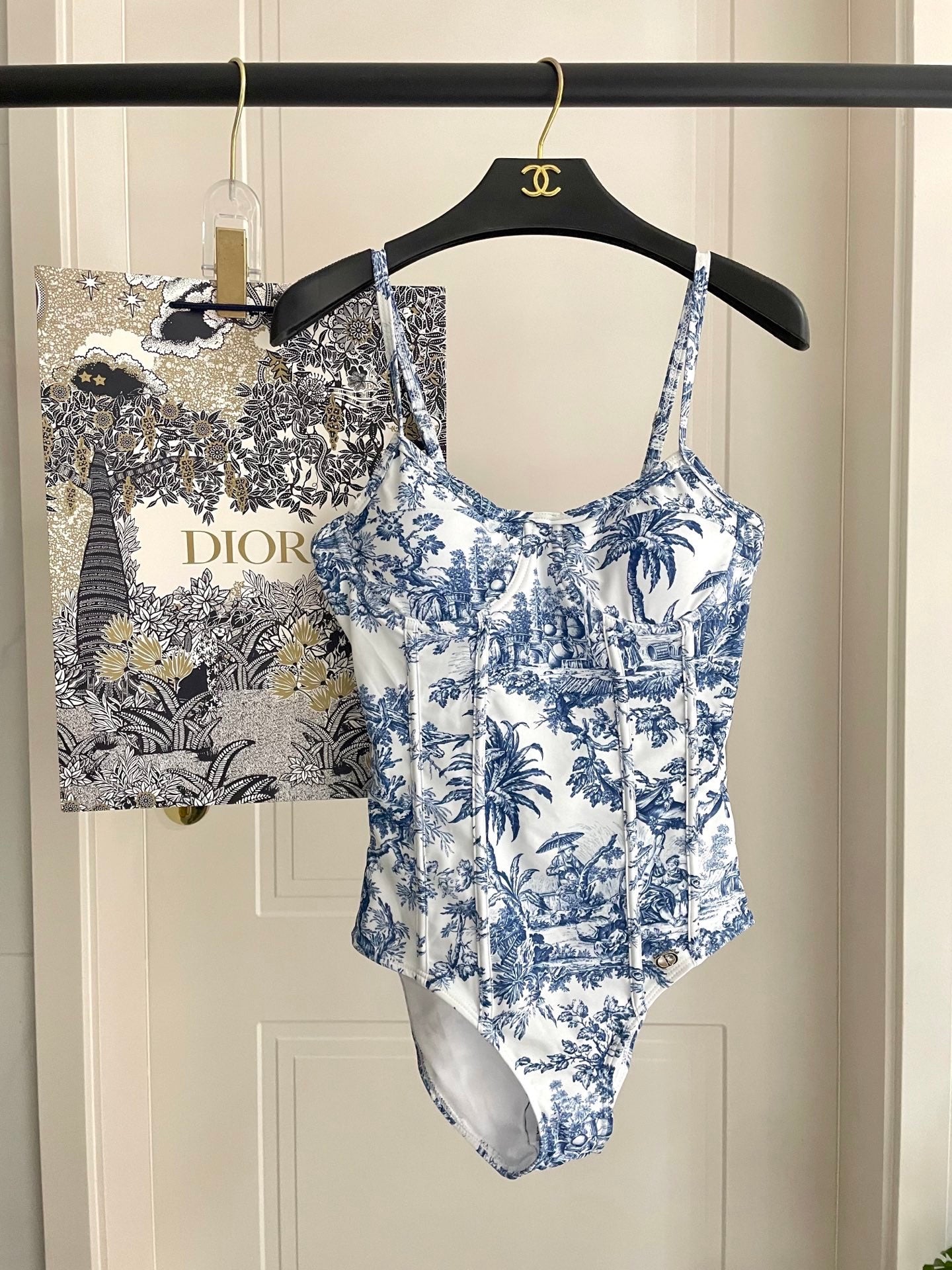 New two-piece swimsuit