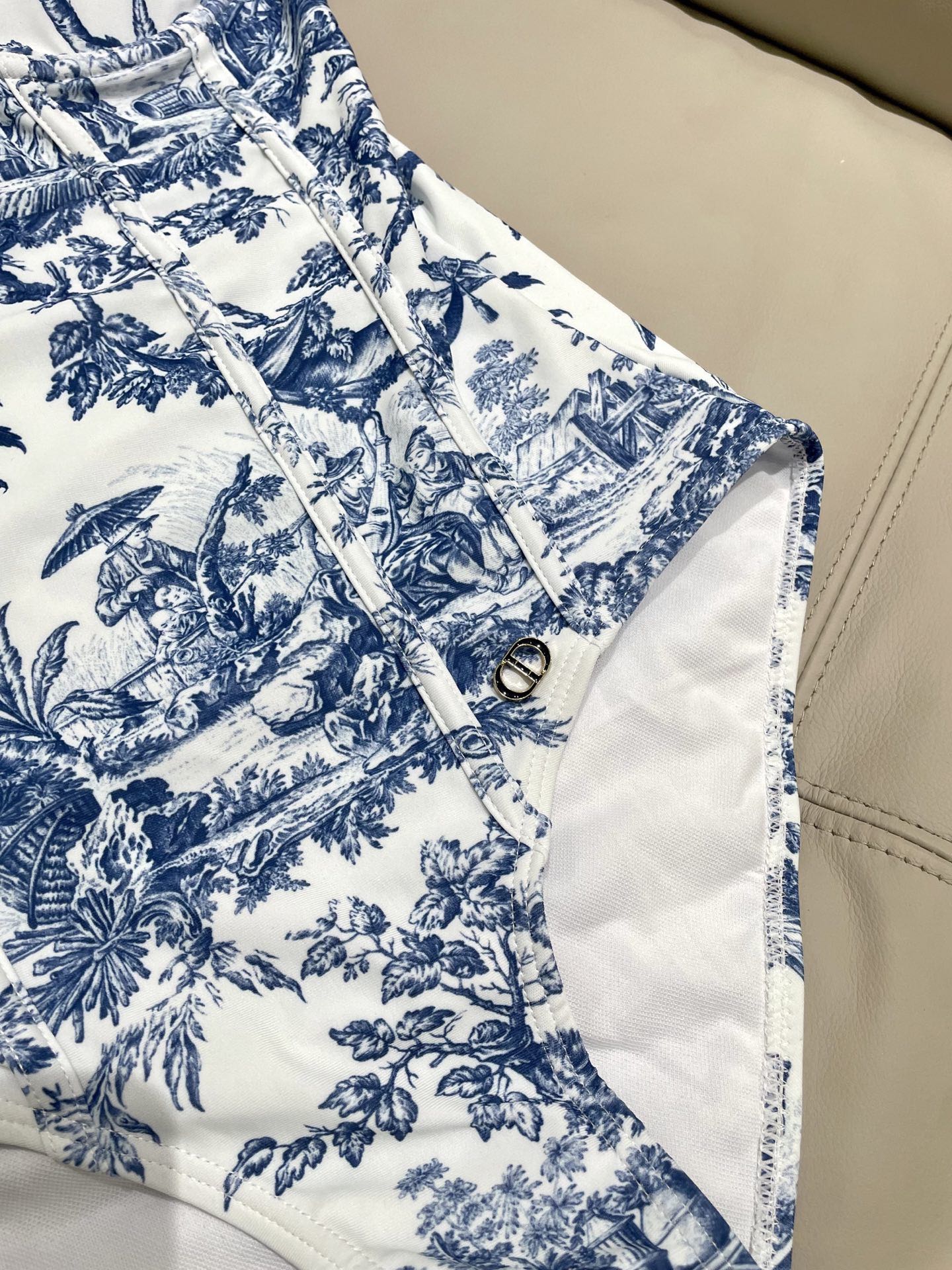New two-piece swimsuit